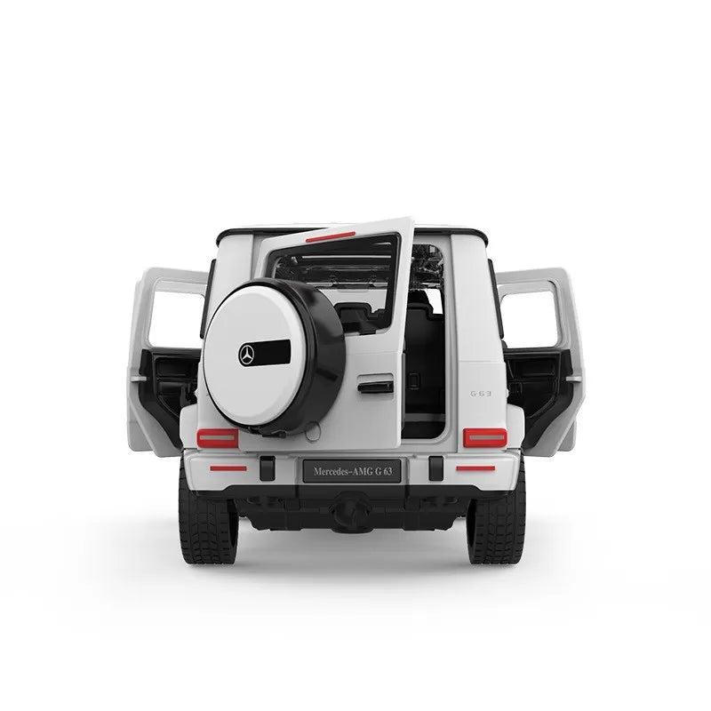 Masinuta diecast Rastar - Mercedes Benz AMG G63, alb, 1:32